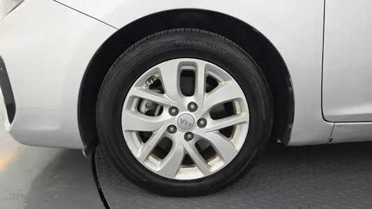 Kia 카렌스 2.0 LPI 2017 5