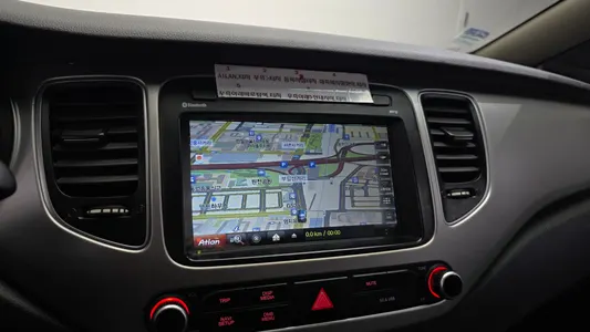 Kia 카렌스 2.0 LPI 2017 14