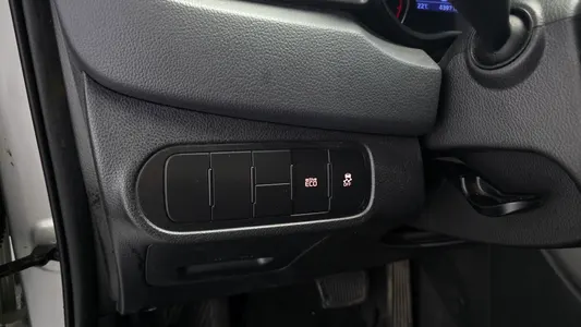 Kia 카렌스 2.0 LPI 2017 27
