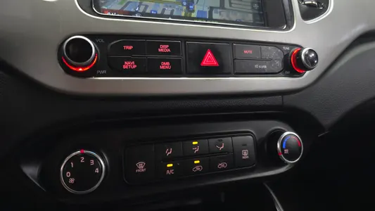 Kia 카렌스 2.0 LPI 2017 28