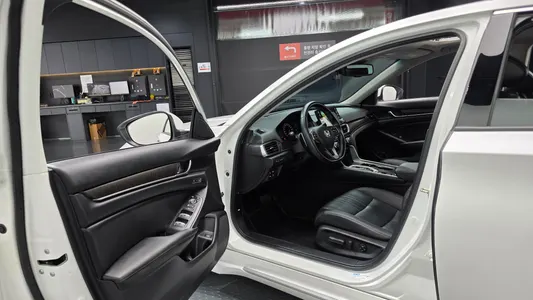 Honda 10 2.0 2019 10