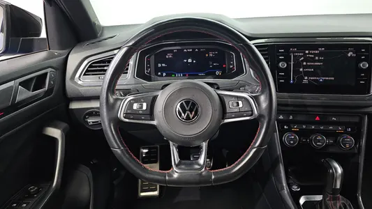 Volkswagen 티록 2.0 TDI 2022 15