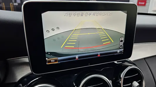 Mercedes-Benz C-Class W205 C220 d 2016 14