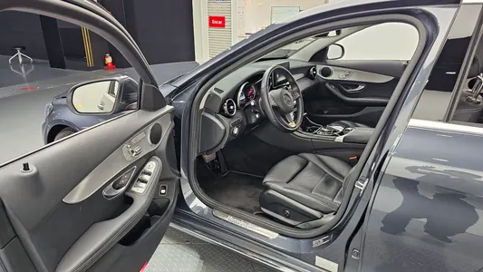 Mercedes-Benz C-Class W205 C220 d 2016 9