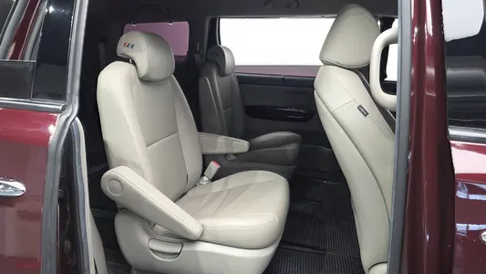 Kia 카니발 9 2017 11