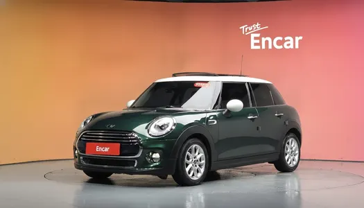MINI D 5 HIGH 2015