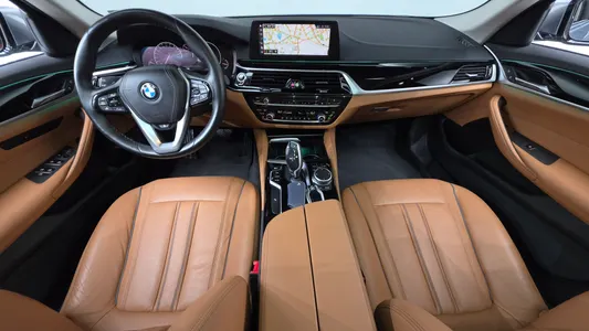 BMW 5 Series (G30) 520i 2019 7