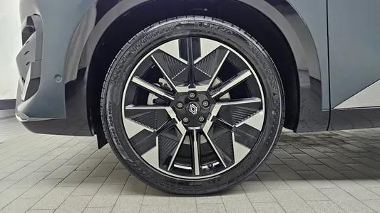 Renault Korea 필랑트 1.5 E-TECH 2WD 2026 4