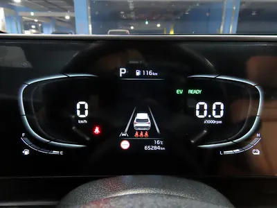 Kia 5 2WD 2022 7