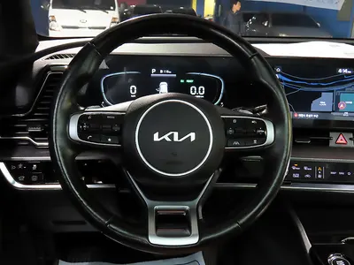 Kia 5 2WD 2022 8