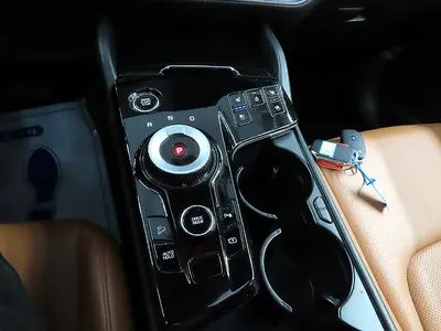 Kia 5 2WD 2022 11