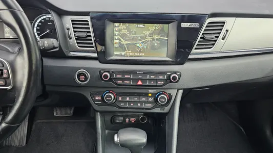 Kia Niro 2018 13