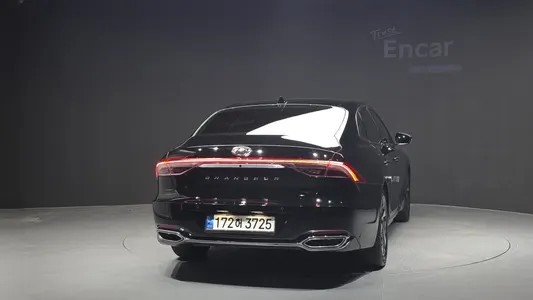 Hyundai IG 2022 4