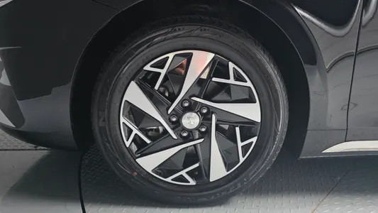 Hyundai IG 2022 5