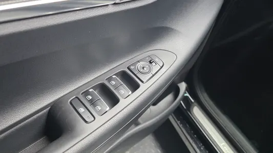 Hyundai IG 2022 28
