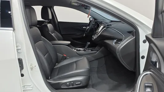 Chevrolet 말리부 1.5 LT 2016 27