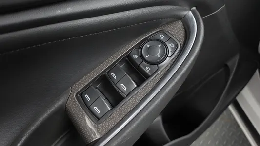 Chevrolet 말리부 1.5 LT 2016 30
