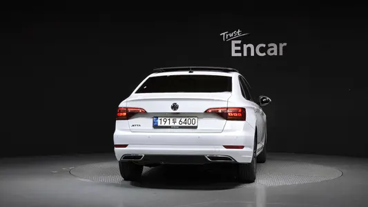 Volkswagen 7 1.4 TSI 2021 4