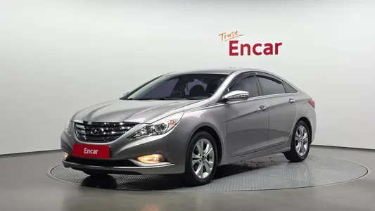 Hyundai YF LPI () 2010