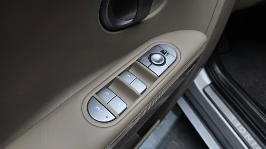 Hyundai 5 2024 35