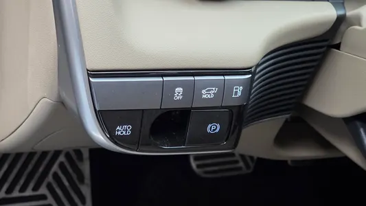 Hyundai 5 2024 29
