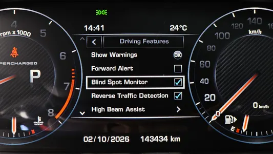 Land Rover 4 5.0 SC AB 2016 17