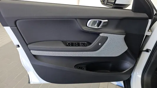 Polestar 2 2022 24