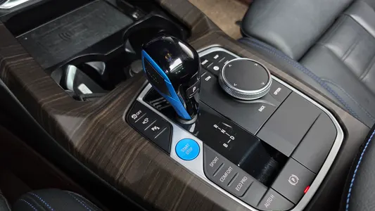BMW iX3 M 2021 9