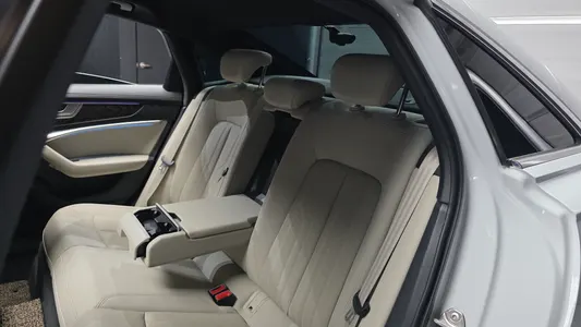 Audi A6 (C8) 45 TFSI 2023 12