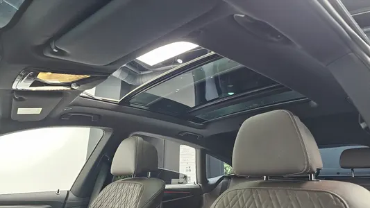 BMW 6 Series GT (G32) 620d xDrive M 2023 35