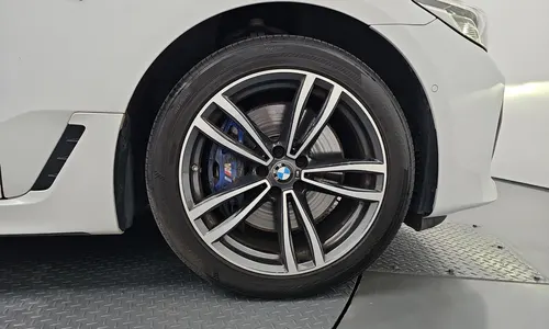 BMW 6 Series GT (G32) 620d xDrive M 2023 39