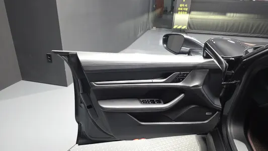 Porsche 타이칸 4S 2021 24