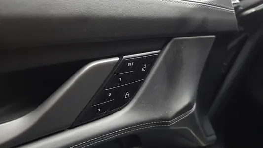 Porsche 타이칸 4S 2021 33