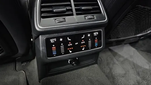 Audi A6 (C8) 40 TDI 2020 29