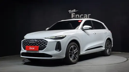 Audi Q5 (80A) 40 TFSI 2025