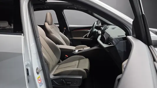 Audi Q5 (80A) 40 TFSI 2025 26