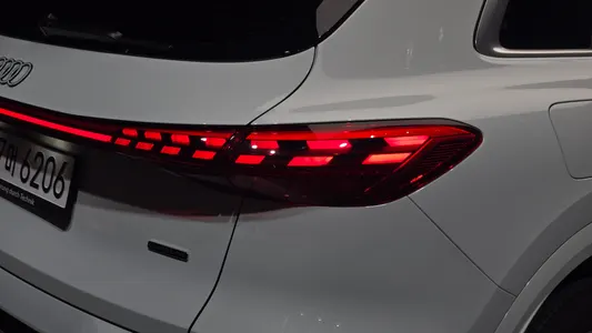 Audi Q5 (80A) 40 TFSI 2025 23
