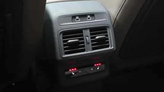 Audi Q5 (80A) 40 TFSI 2025 28