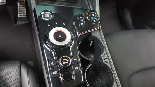 Kia 5 4WD 2024 9