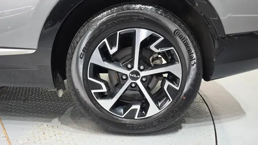 Kia 5 4WD 2024 21