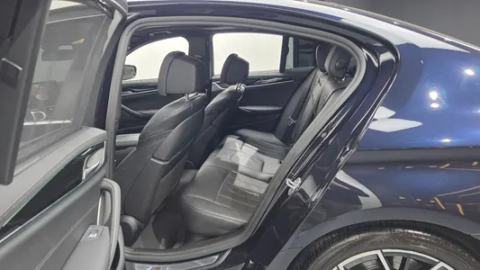 BMW 5 Series (G30) 530i M 2022 11