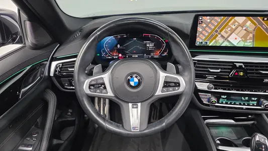 BMW 5 Series (G30) 530i M 2022 14