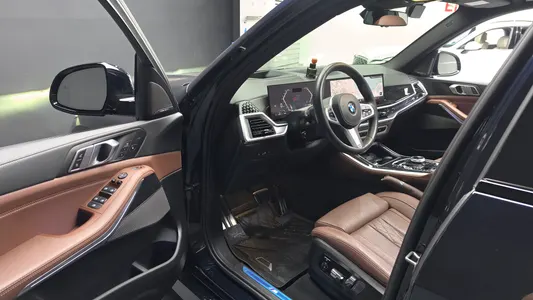 BMW X5 (G05) xDrive 40i M 2024 9