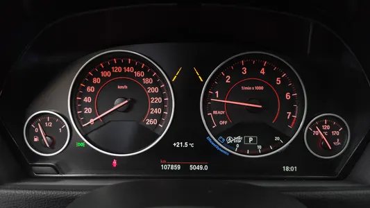 BMW 3 Series (F30) 320i M 2017 8