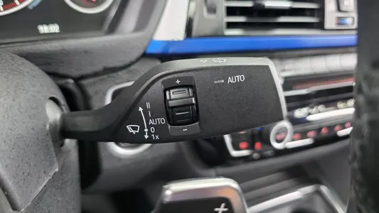 BMW 3 Series (F30) 320i M 2017 30