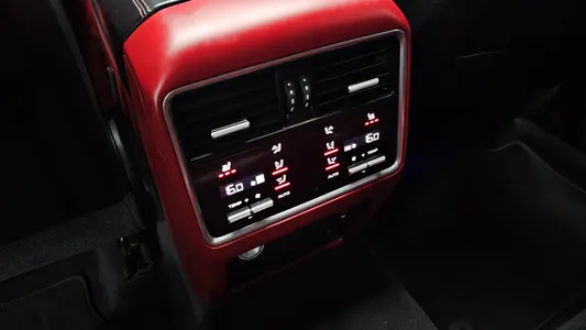 Porsche (PO536) 3.0 2020 27
