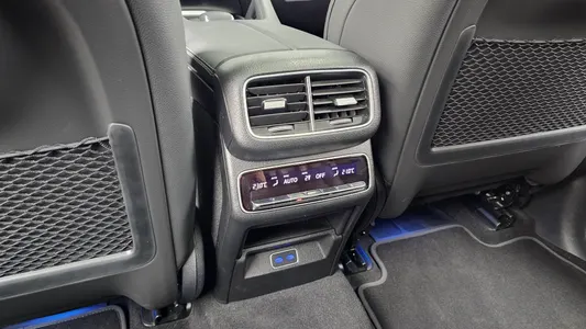 Mercedes-Benz GLE-Class W167 GLE450 4MATIC 2026 31