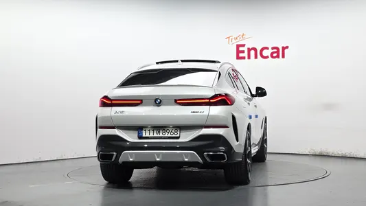 BMW X6 (G06) xDrive40i M 2021 4