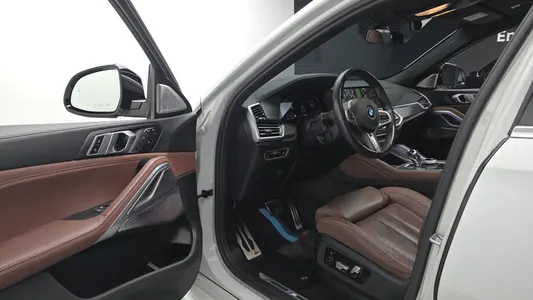 BMW X6 (G06) xDrive40i M 2021 10