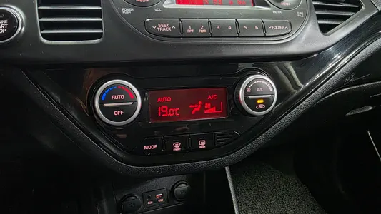 Kia 모닝 2015 30